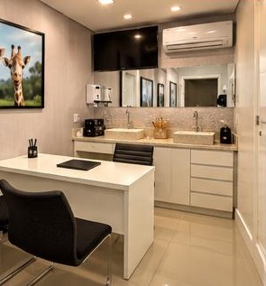 Sala de apoio e atendimento da Clínica Dal Pizzol